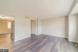 9349 Reader Ln, Columbia, MD 21045 - Photo 8