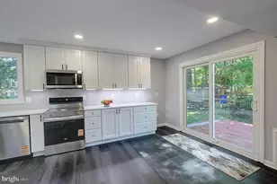 10971 Hickory Ridge Rd, Columbia, MD 21044 - Photo 4