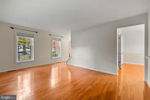 9011 Queen Maria Ct, Columbia, MD 21045 - Photo 6