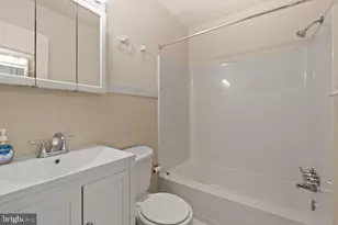 9011 Queen Maria Ct, Columbia, MD 21045 - Photo 18