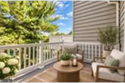 8906 Lee Manor Drive, Ellicott City, MD 21043 - Photo 6