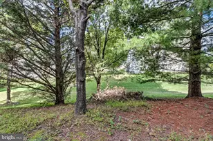 8906 Lee Manor Dr, Ellicott City, MD 21043 - Photo 38