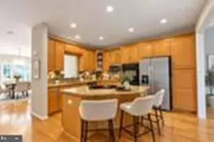 8906 Lee Manor Dr, Ellicott City, MD 21043 - Photo 12