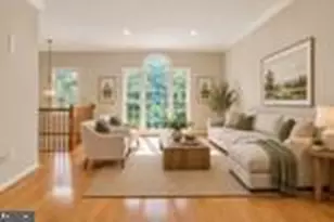 8906 Lee Manor Dr, Ellicott City, MD 21043 - Photo 4