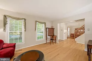 4951 Bramhope Ln, Ellicott City, MD 21043 - Photo 6