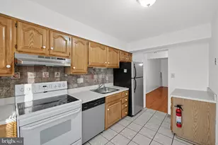 5821 Diggers Ln, Elkridge, MD 21075 - Photo 18