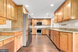 6261 Light Point Pl, Columbia, MD 21045 - Photo 6