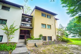5653 Harpers Farm Rd, Columbia, MD 21044 - Photo 2