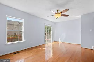 3245 Halcyon Ct, Ellicott City, MD 21043 - Photo 2