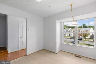 3245 Halcyon Ct, Ellicott City, MD 21043 - Photo 14