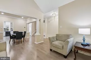 7235 Pebble Creek Dr, Elkridge, MD 21075 - Photo 12