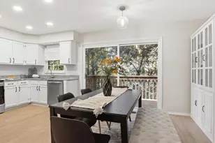 8861 Stonebrook Ln NW, Columbia, MD 21046 - Photo 12
