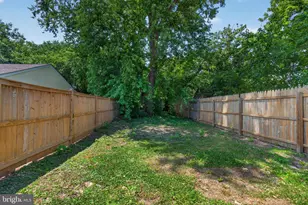 351 Calvert St, Chestertown, MD 21620 - Photo 2