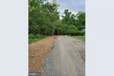 11027 Locust Drive, Damascus, MD 20872 - Photo 2