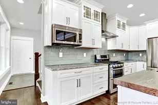 19507 Fisher Ave, Poolesville, MD 20837 - Photo 8