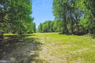 19900 New Hampshire Ave, Brinklow, MD 20862 - Photo 14