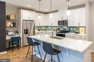 13210 Petrel St, Clarksburg, MD 20871 - Photo 2