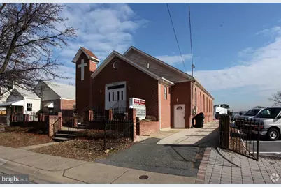 8609 Greenwood Avenue, Takoma Park, MD 20912 - Photo 2