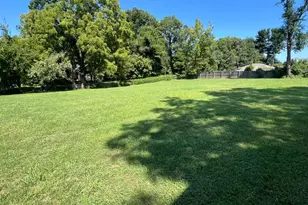 13715 Notley Rd, Silver Spring, MD 20904 - Photo 4