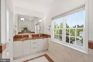 1525 W Kersey Ln, Potomac, MD 20854 - Photo 26