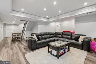 6025 Avon Dr, Bethesda, MD 20814 - Photo 38