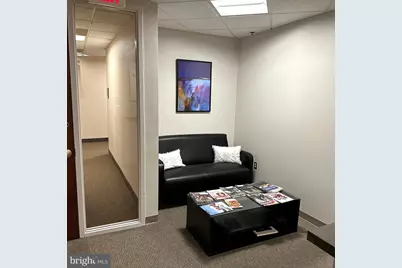 7910 Woodmont Avenue #1430, Bethesda, MD 20814 - Photo 12