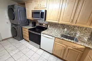 4601 N Park Ave, Chevy Chase, MD 20815 - Photo 16