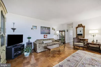 4601 N Park Avenue #1807-G, Chevy Chase, MD 20815 - Photo 6