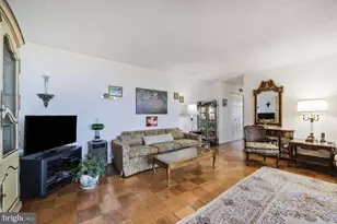 4601 N Park Ave, Chevy Chase, MD 20815 - Photo 6