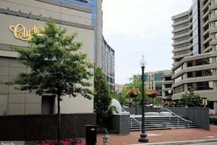 4601 N Park Ave, Chevy Chase, MD 20815 - Photo 58