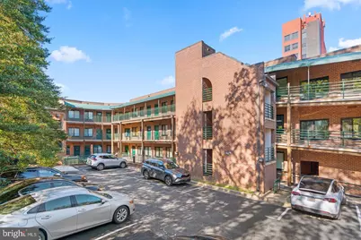 7960 Old Georgetown Road #5B, Bethesda, MD 20814 - Photo 4