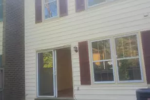 9202 Weathervane Pl, Montgomery Village, MD 20886 - Photo 10