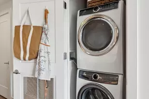 4960 Fairmont Ave, Bethesda, MD 20814 - Photo 16