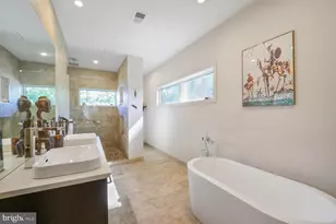 8507 Rayburn Rd, Bethesda, MD 20817 - Photo 14