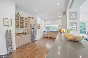 8507 Rayburn Rd, Bethesda, MD 20817 - Photo 6