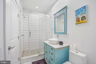 8507 Rayburn Rd, Bethesda, MD 20817 - Photo 32