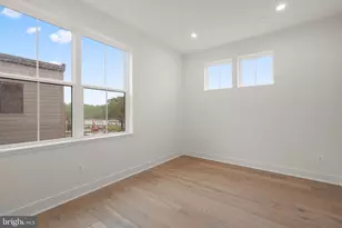 1121 Polaris Rd, Potomac, MD 20854 - Photo 30