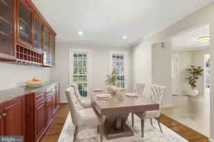 9208 Orchard Brook Dr, Potomac, MD 20854 - Photo 6