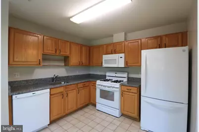 12000 Amber Ridge Circle #A-102, Germantown, MD 20876 - Photo 4