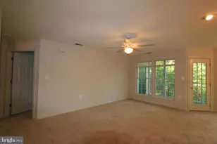 12000 Amber Ridge Cir, Germantown, MD 20876 - Photo 20