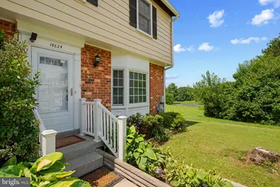 18624 Grosbeak Terrace, Gaithersburg, MD 20879 - Photo 4