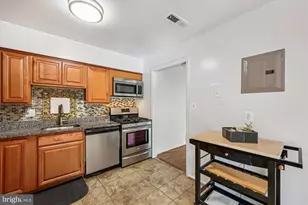 14428 Parkvale Rd, Rockville, MD 20853 - Photo 12