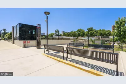 9202 Bulls Run Parkway, Bethesda, MD 20817 - Photo 30