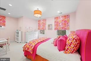 9414 Thrush Ln, Potomac, MD 20854 - Photo 32