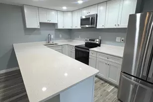 11823 Falls Rd, Potomac, MD 20854 - Photo 4