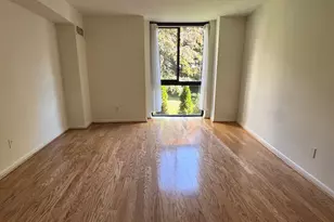 4620 N Park Ave, Chevy Chase, MD 20815 - Photo 8