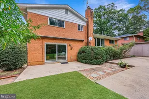 9804 N Inglemere Dr, Bethesda, MD 20817 - Photo 26