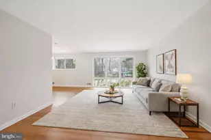 9804 N Inglemere Dr, Bethesda, MD 20817 - Photo 4