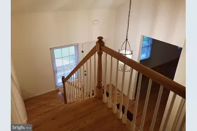 9918 E Derbyshire Lane, Bethesda, MD 20817 - Photo 16