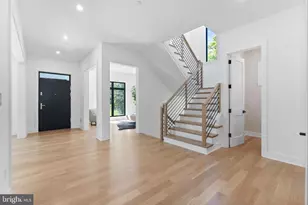 6411 Crane Terrace, Bethesda, MD 20817 - Photo 4